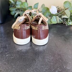 Michael Kors brown  and Beige Sneakers like new !